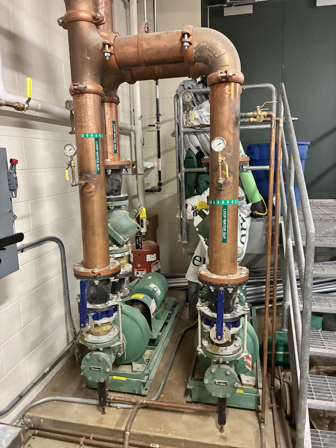 Parallel commercial hydronic circulation pumps and copper piping